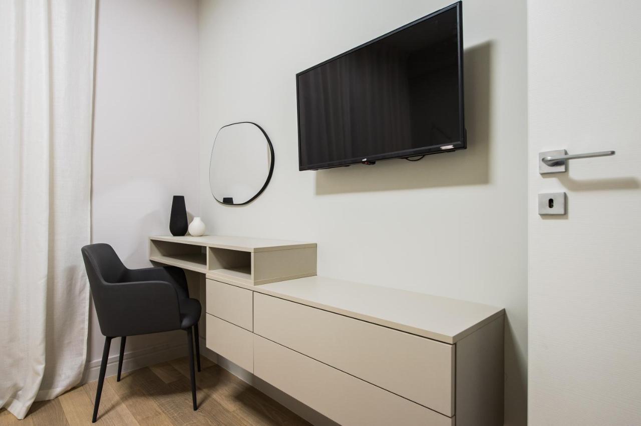 Luxury Apartments Elizabeth Подстрана Екстериор снимка
